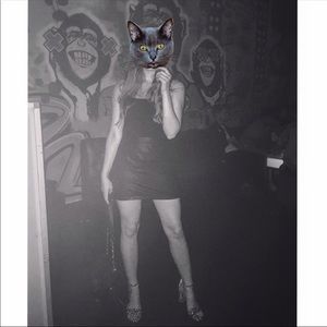 MINI SKIRT- faux leather 🔥